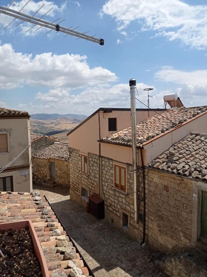 Casa Vacanze Borgo Gulini Da Anna Petralia Soprana Buitenkant foto