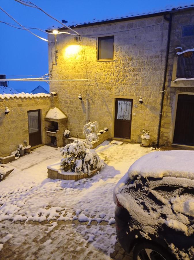 Casa Vacanze Borgo Gulini Da Anna Petralia Soprana Buitenkant foto